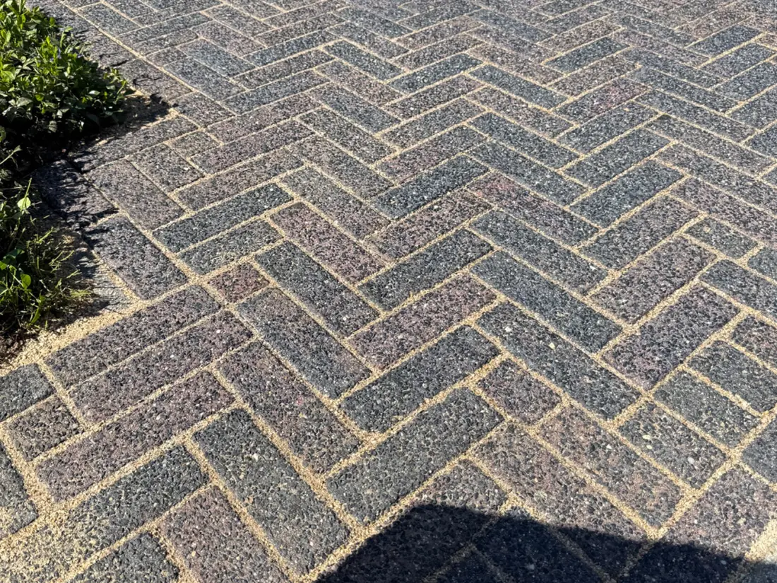 Uw oprit en terras winterklaar maken — na